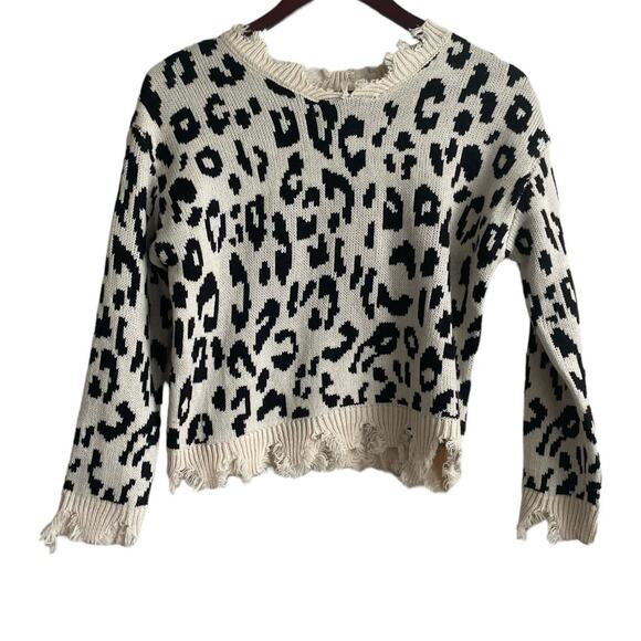 Belle du Jour Girls Sweater L Cream Black Cheetah Print Crew Distressed Pullover - Picture 1 of 8